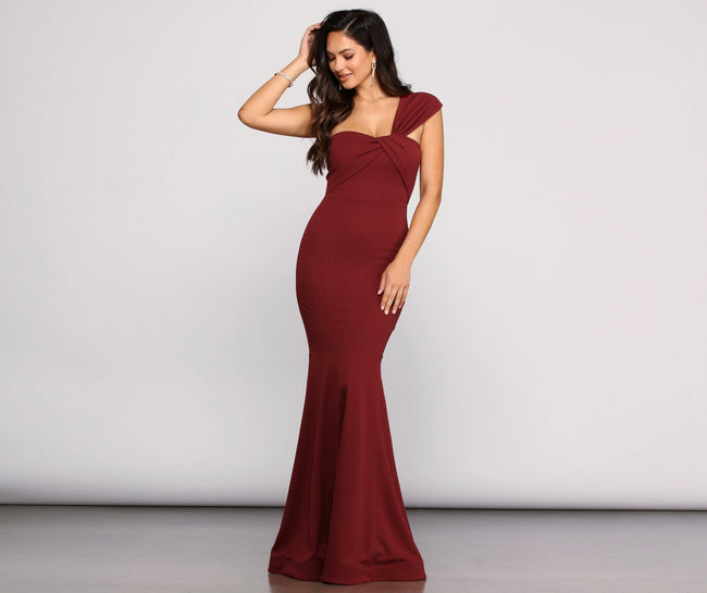 Tania Classic Mermaid Gown - Lady Occasions Main image