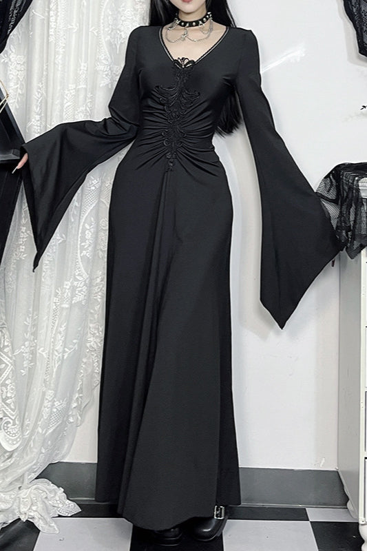 Gothic Fitted Dress Main image