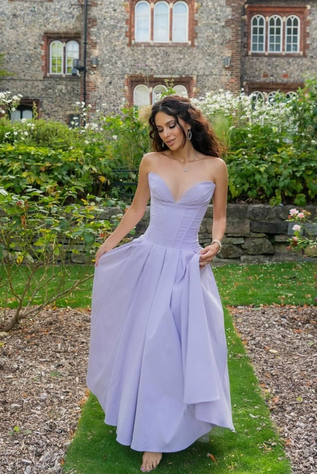 Corset-Style Pleated Midi Dress with an Off-Shoulder Neck Main image