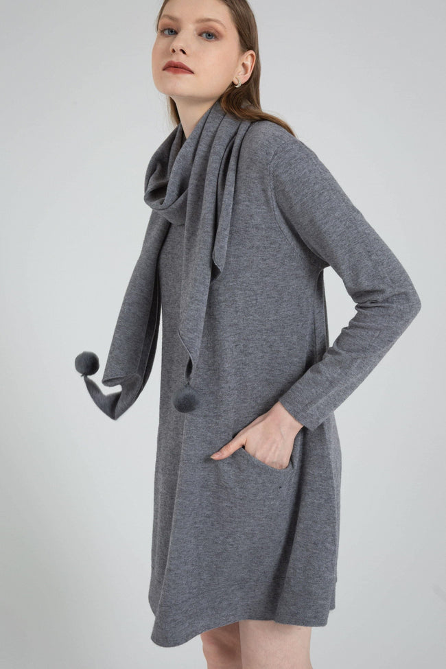 Long-Sleeve Knit Scarf with a Round Neck Main image