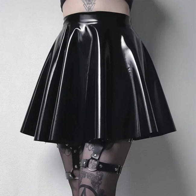 Shiny PVC Pleated Latex Mini Skirt Black / S Main image
