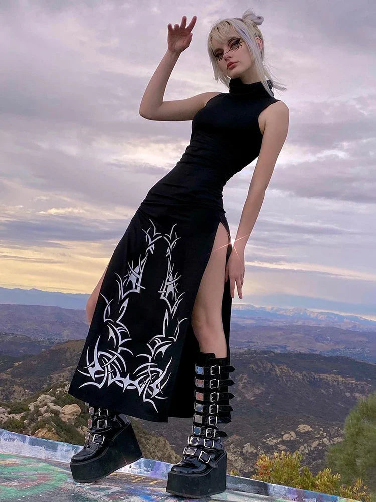 Sleeveless Mysterious Full-Length Dress Black / S