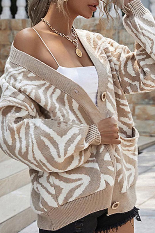 Knit Relaxed-Fit Cardigan with a V-Neck Main image